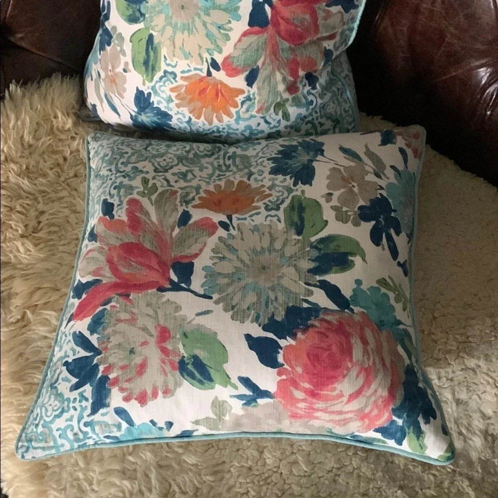 Envogue pillows adding set